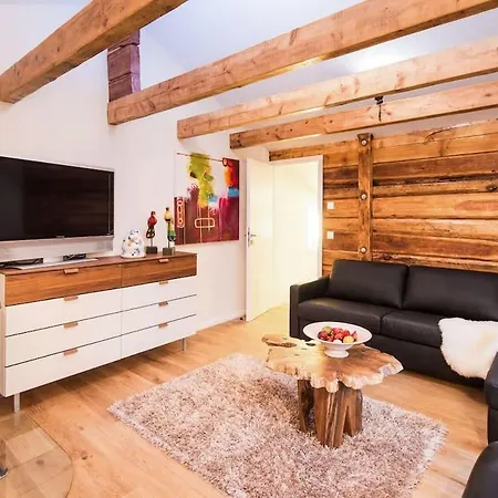 Gemuetliches Chalet, 2 Min Vom Kirchplatz By Zermattstays *